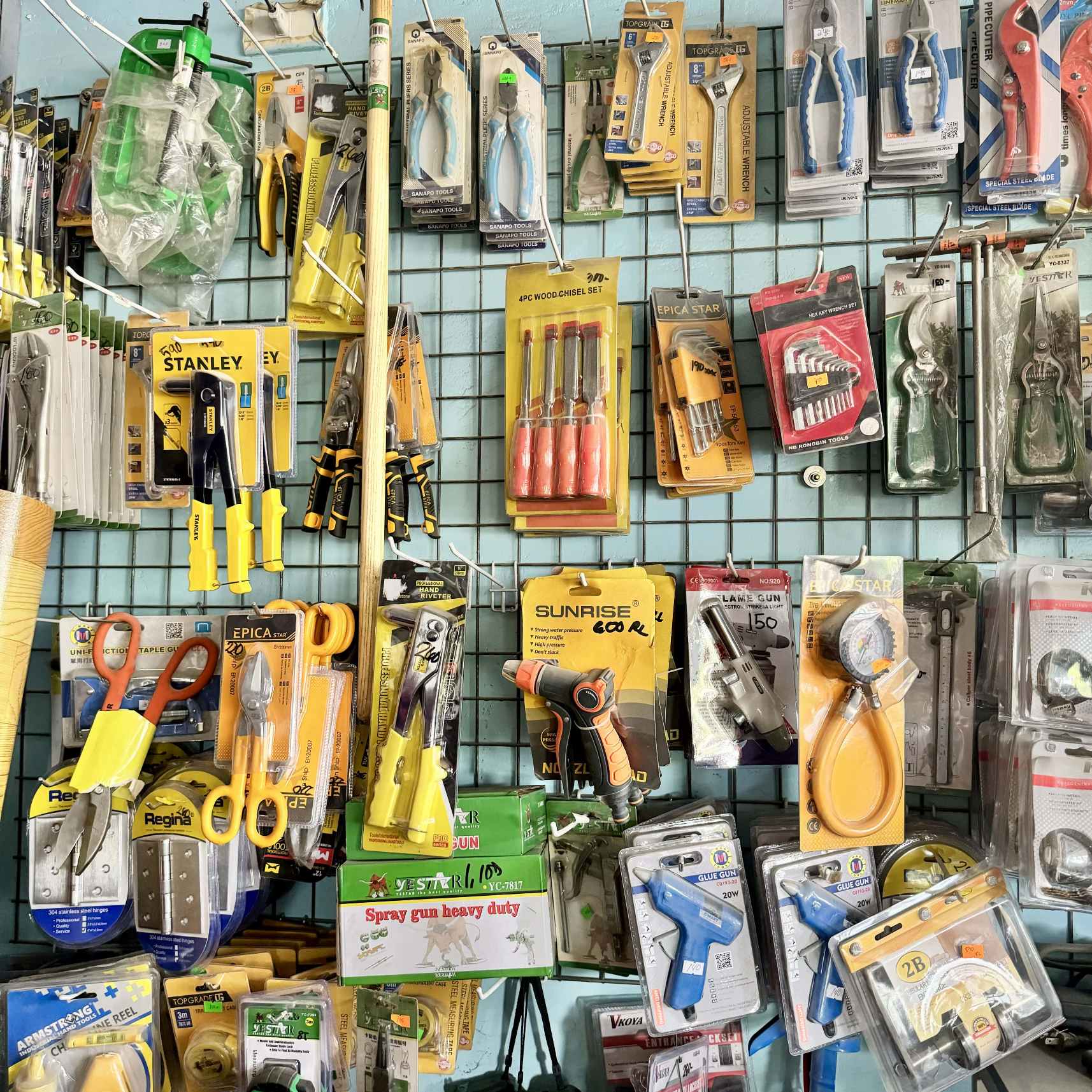 Tools and hardware Kidapawan